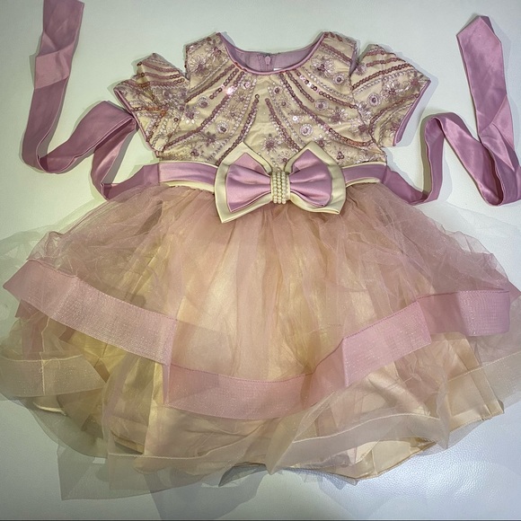 Princess embroidered sparkly pearls bow dress - Picture 3 of 6